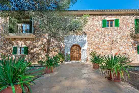 Holiday house for 6 guests . With Pool, Air conditioning, Wifi and Optional FREE Cancellation Es cocons (de son mut) in Llucmajor, Mallorca, Illes Balears, España