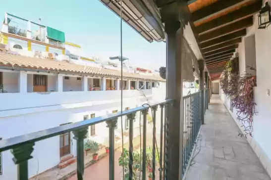 Apartamento para 2 huéspedes . Con Aire Acondicionado, Wifi y Cancelación GRATUITA opcional Alameda de hercules en Sevilla, Sevilla, Andalucía, España