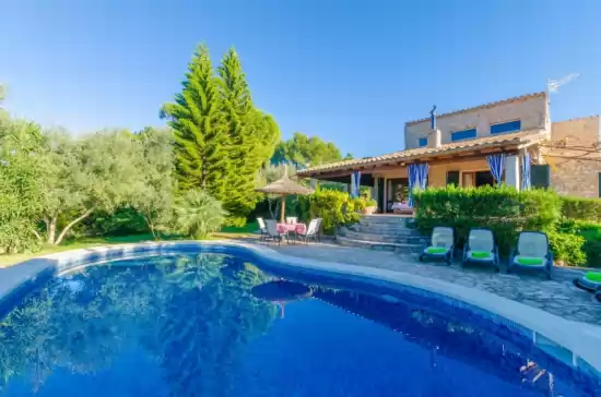 Villa para 6 huéspedes . Con Piscina, Wifi y Cancelación GRATUITA opcional  Can reure (can paris) en Inca, Mallorca, Illes Balears, España