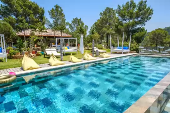 Villa für 10 gäste . Mit Pool, Klimaanlage, Wifi, Haustiere und Optionale GRATIS Stornierung Can savasana in Sant Antoni de Portmany, Ibiza, Illes Balears, España