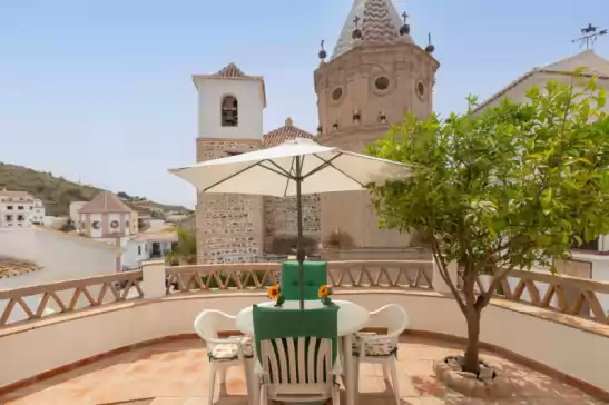 Holiday house for 4 guests . With Air conditioning, Wifi and Optional FREE Cancellation  El porton in El Borge, Málaga, Andalucía, España