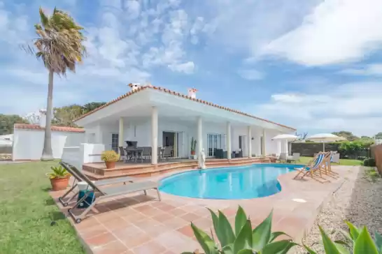 Villa for 8 guests . With Pool, Air conditioning, Wifi and Optional FREE Cancellation  Villa maricel in Sant Lluís, Menorca, Illes Balears, España