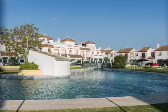 Apartment for 6 guests . With Pool, Air conditioning and Optional FREE Cancellation  Rosamar in Chiclana de la Frontera, Cádiz, Andalucía, España