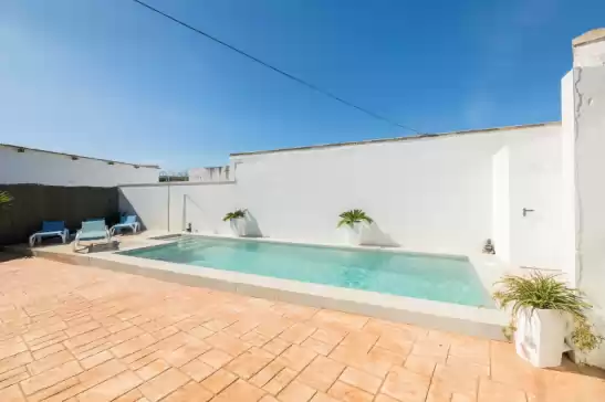Villa for 4 guests . With Pool, Air conditioning, Wifi and Optional FREE Cancellation Casa azul in Vejer de la Frontera, Cádiz, Andalucía, España