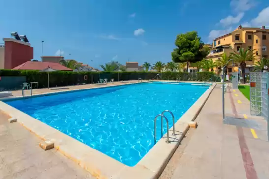 Apartment for 2 guests . With Pool, Air conditioning, Wifi and Optional FREE Cancellation Perseo in Torrevieja, Alicante, Comunitat Valenciana, España
