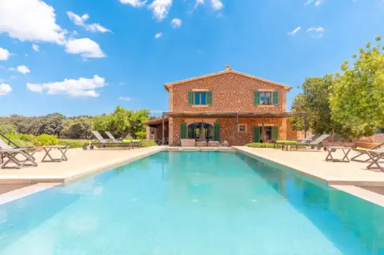 Villa para 8 huéspedes . Con Piscina, Aire Acondicionado, Wifi y Cancelación GRATUITA opcional Son catxo en Búger, Mallorca, Illes Balears, España