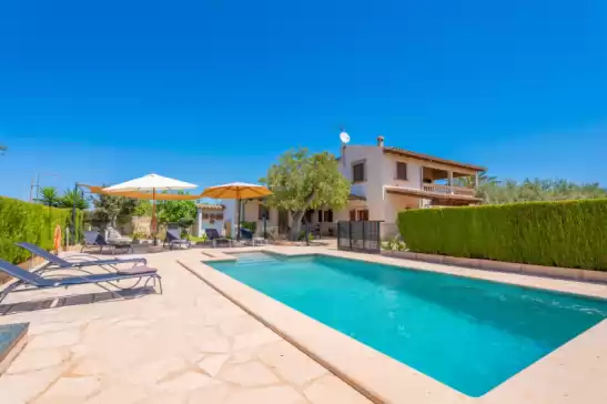 Villa for 6 guests . With Pool, Wifi and Optional FREE Cancellation  Els xiprers in Porreres, Mallorca, Illes Balears, España