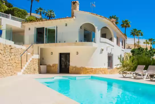 Villa for 8 guests . With Pool, Air conditioning, Wifi and Optional FREE Cancellation  Maran 8 pax in Moraira, Teulada-Moraira, Alicante, Comunitat Valenciana, España