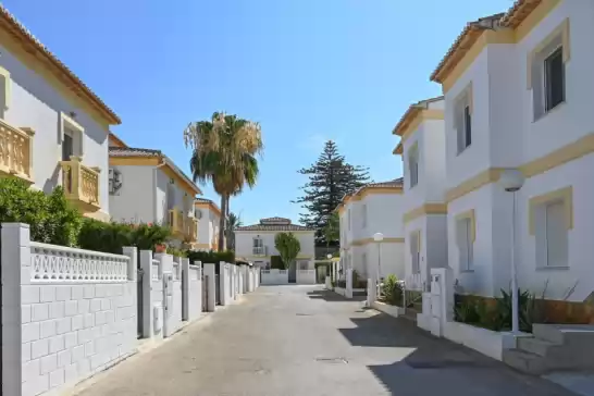Apartment für 4 gäste . Mit Pool, Klimaanlage, Wifi, Haustiere und Optionale GRATIS Stornierung Montgo sol in Dénia, Alicante, Comunitat Valenciana, España