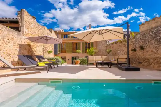 Villa für 8 gäste . Mit Pool, Klimaanlage, Wifi und Optionale GRATIS Stornierung Can serp in Alaró, Mallorca, Illes Balears, España