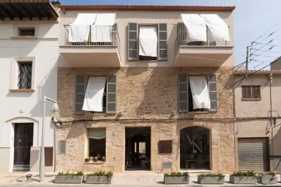 Habitacion de Hotel para 2 huéspedes . Con Piscina, Aire Acondicionado, Wifi y Cancelación GRATUITA opcional Vila nova suites & spa en Capdepera, Mallorca, Illes Balears, España