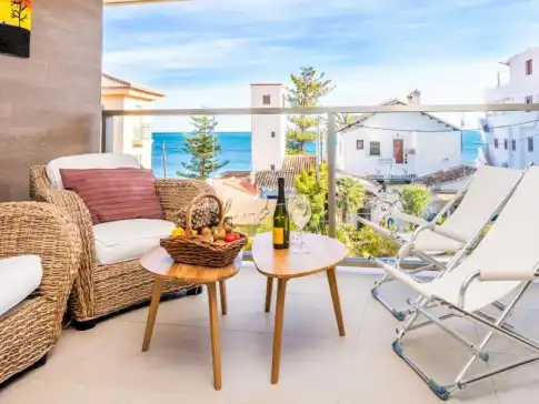 Apartment for 6 guests . With Pool, Air conditioning, Wifi and Optional FREE Cancellation Jardines del mar in Xàbia/Jávea, Alicante, Comunitat Valenciana, España