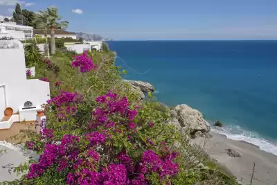 Playa El Carabeo, Nerja