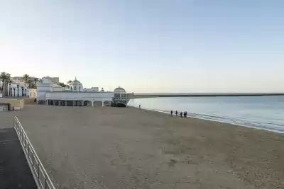 Playa La Caleta, Cádiz, Vacalia.com