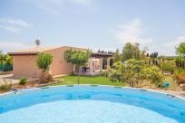 Holiday rentals in Ses canyes