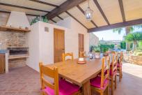 Holiday rentals in Cas padrins