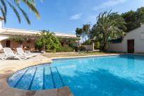 Holiday rentals in Campestre