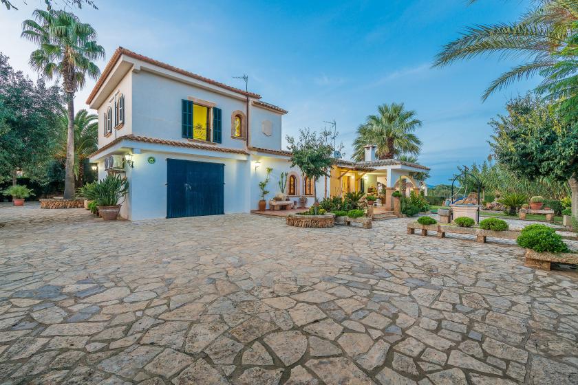 Santa eulalia petit