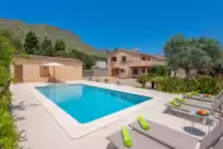 Holiday rentals in La font (canaves)
