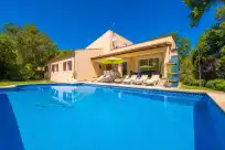 Ferienhaus auf Vila garballó