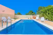 Holiday rentals in Villa gloria