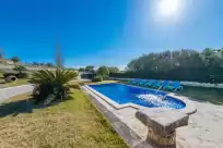 Holiday rentals in Villa paradiso