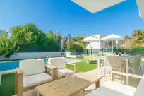 Holiday rentals in Villa del lago 1