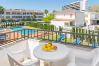 Holiday rentals in Apartamentos venecia piscina p1 