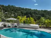 Holiday rentals in Villa belinda