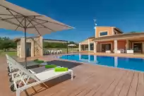 Holiday rentals in Son morei de ses penyes