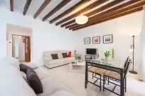 Holiday rentals in Casa mercat