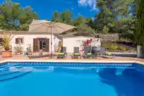 Holiday rentals in Villa es putchet