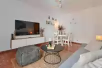 Holiday rentals in Adumar