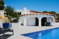 Holiday rentals in Emperador