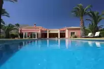 Holiday rentals in Mozamb 6 pax