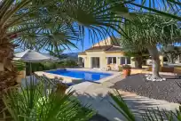 Holiday rentals in El elefante