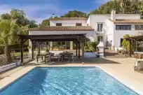 Holiday rentals in Casa rosalia 18 pax