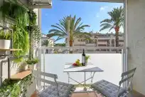 Holiday rentals in Sunrise