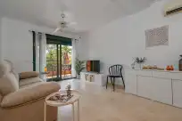 Holiday rentals in Jardines de florida