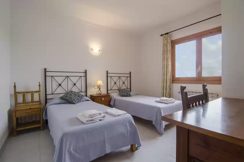 Holiday rentals in Borgit 8, Portopetro