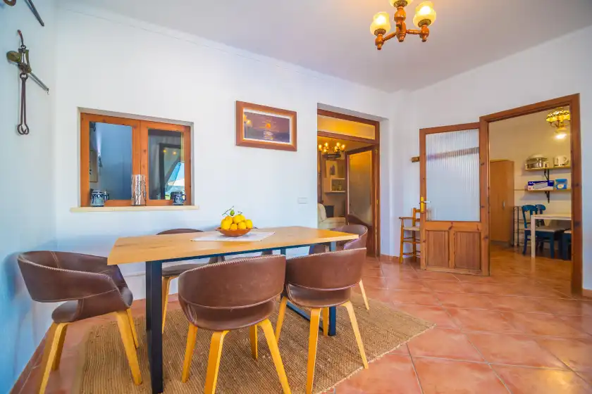 Holiday rentals in Casa des puig, Búger