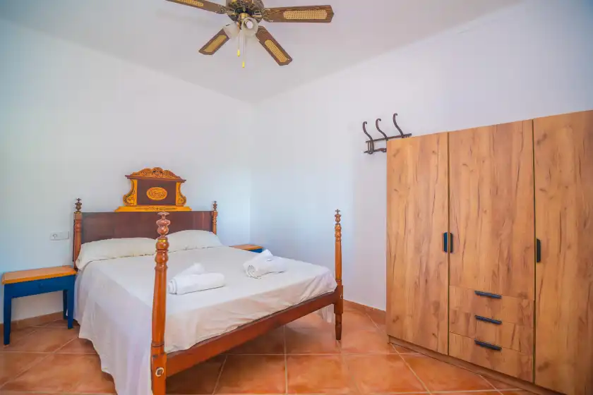 Holiday rentals in Casa des puig, Búger