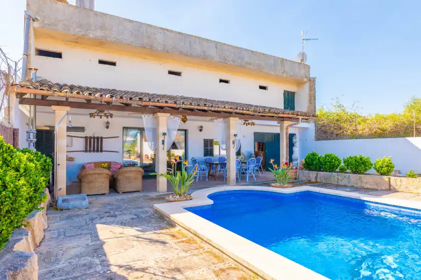 Holiday rentals in Casa des puig, Búger
