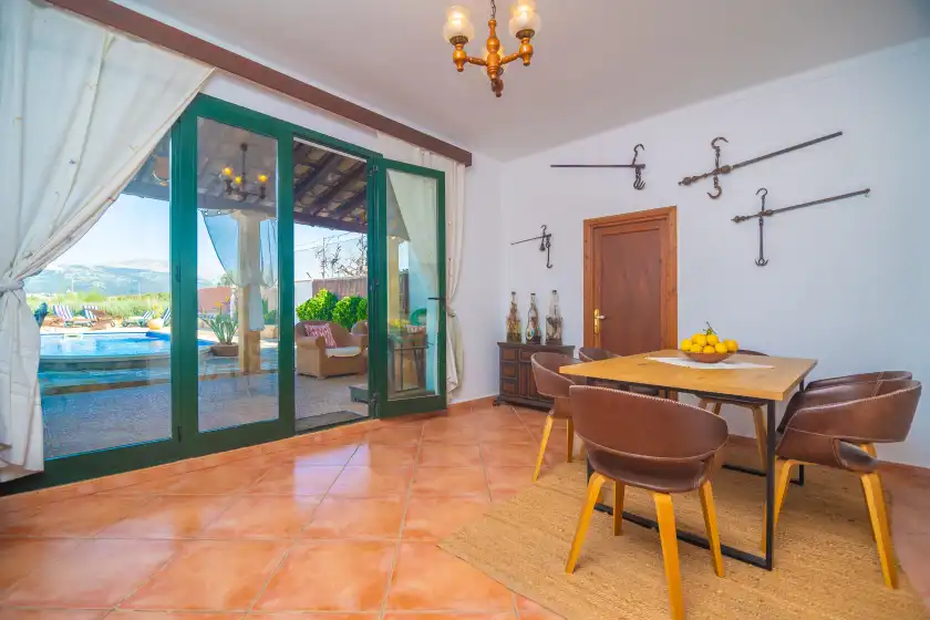 Holiday rentals in Casa des puig, Búger