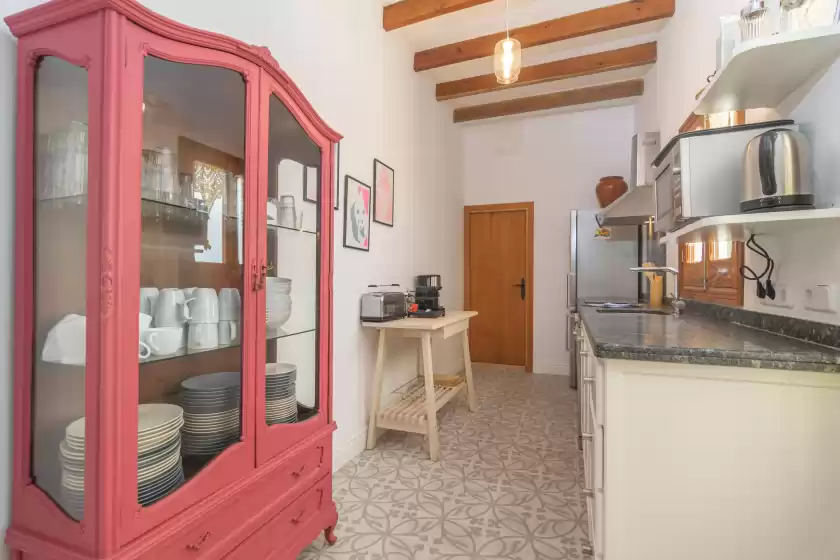 Holiday rentals in Ca na mandola, Alaró