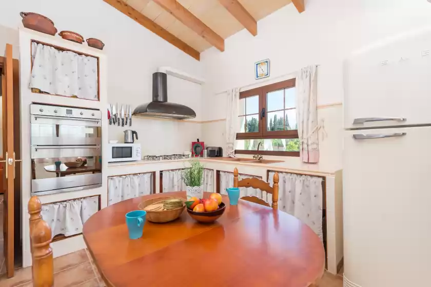 Holiday rentals in Es blanquer de na fani, Binissalem