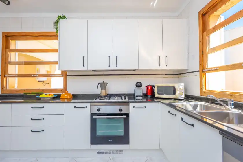 Holiday rentals in Can parrita, s'Estanyol de Migjorn