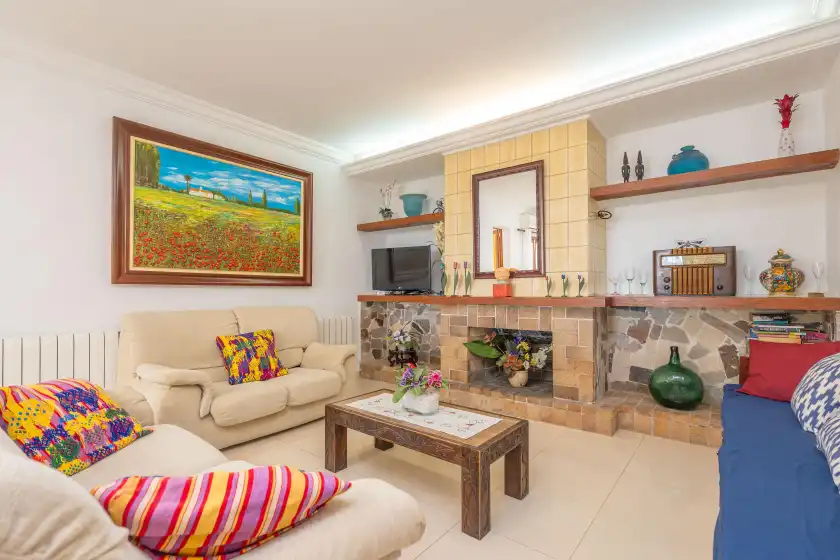 Holiday rentals in Casa catalina sarola, Campanet