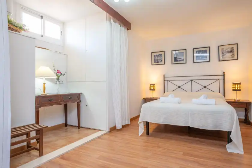 Holiday rentals in Casa catalina sarola, Campanet