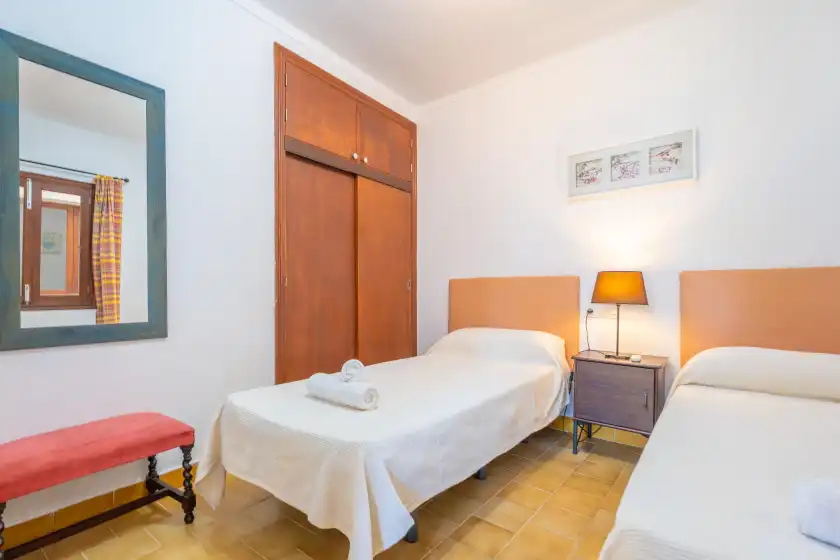 Holiday rentals in Casa catalina sarola, Campanet